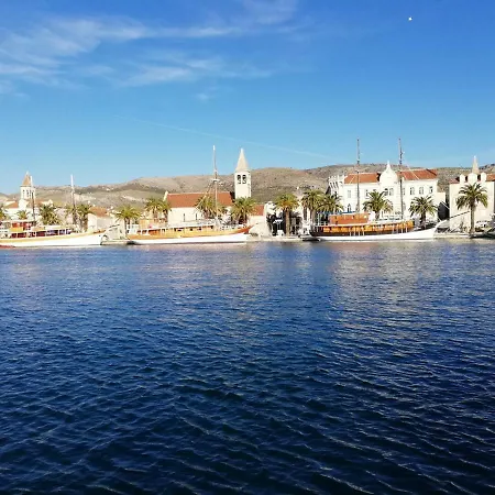 Luki Daire Trogir