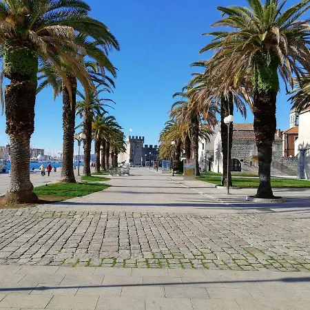Daire Luki Trogir